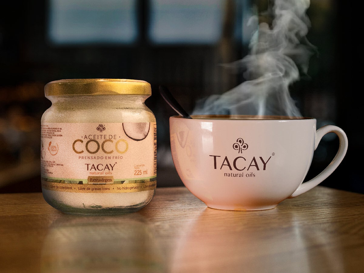 6 Beneficios de combinar tu Café con Aceite de Coco Tacay